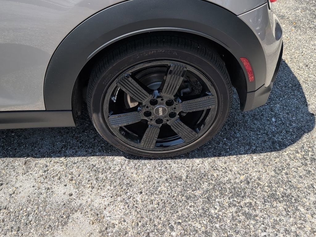 Used 2024 MINI Cooper S image 11