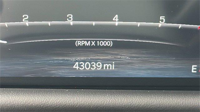 Used 2023 Jeep Grand Wagoneer L Series II w/ Premium Group II image 27