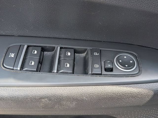 Used 2024 Kia Forte LXS FWD image 14