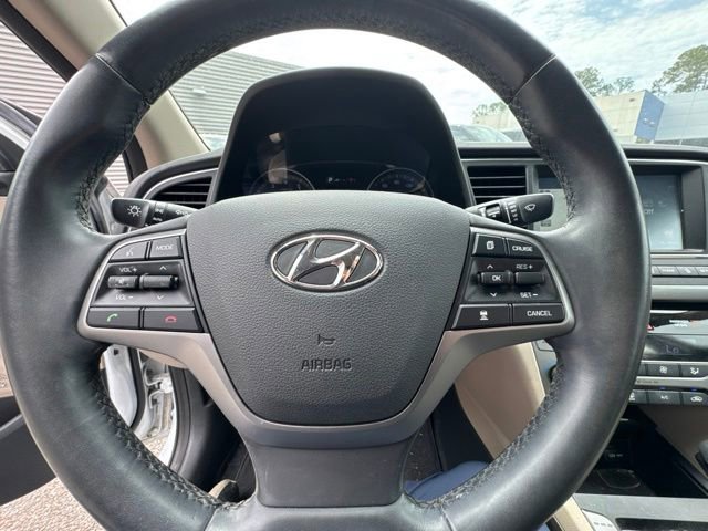 Used 2017 Hyundai Elantra Limited w/ Limited Ultimate Package 05 FWD image 20