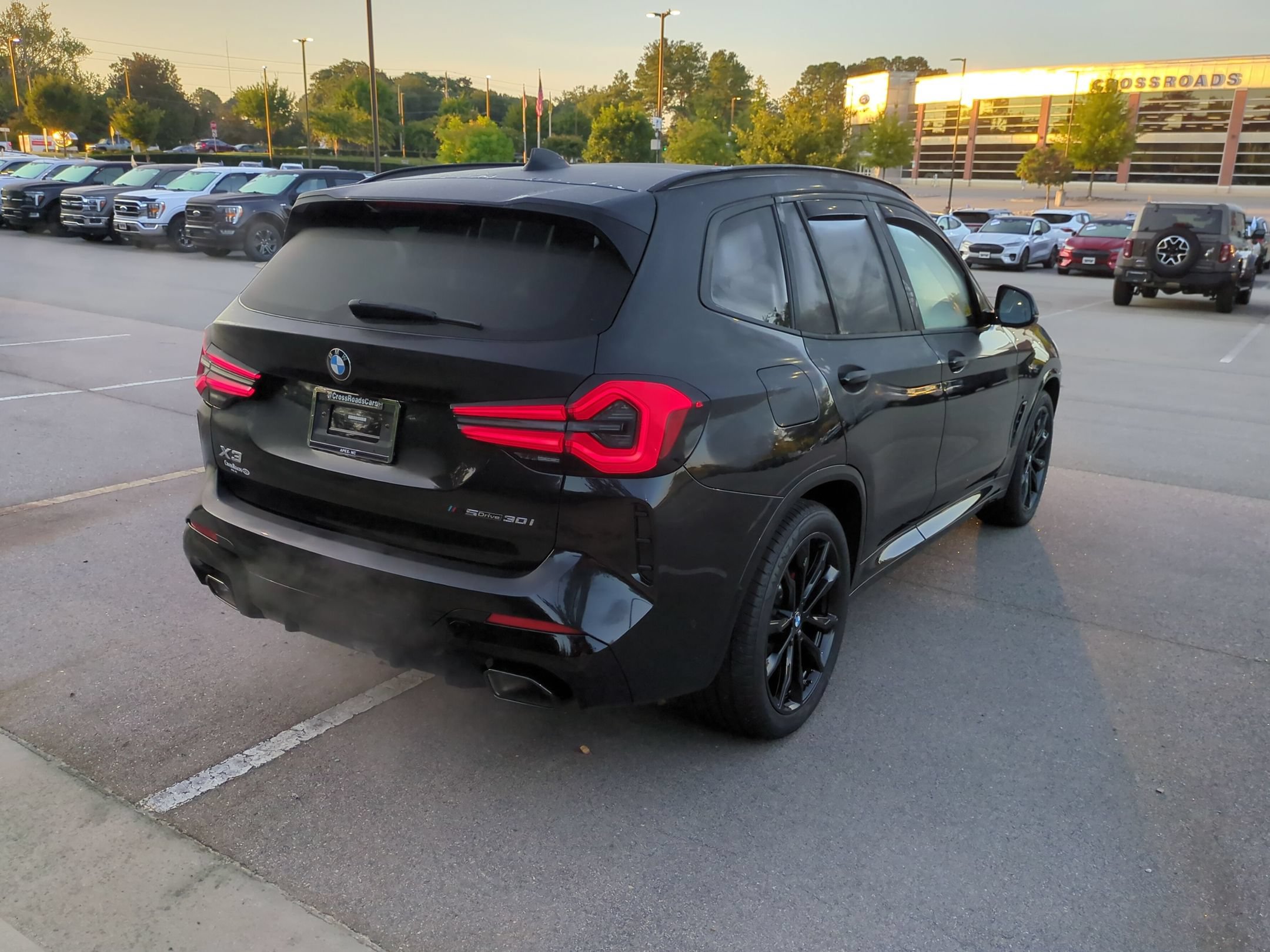 Used 2023 BMW X3 sDrive30i w/ M Sport Package RWD image 4
