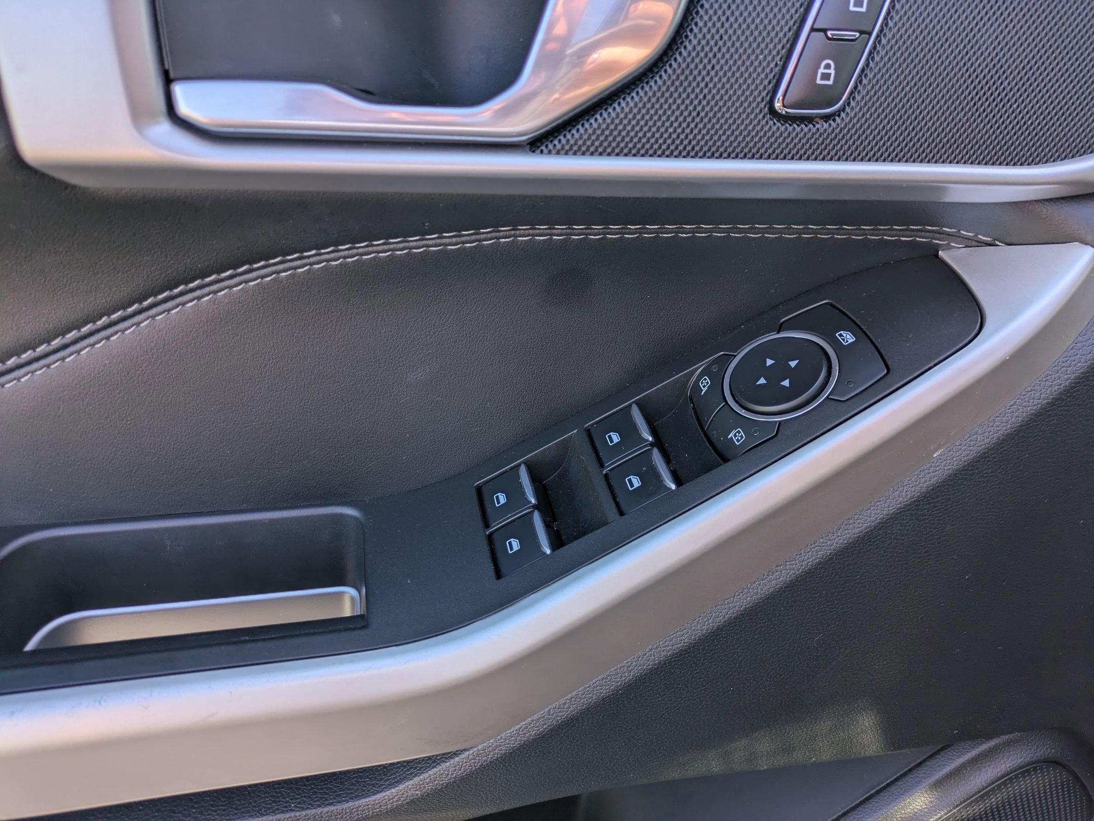 Certified 2023 Ford Explorer XLT w/ Equipment Group 202A image 13