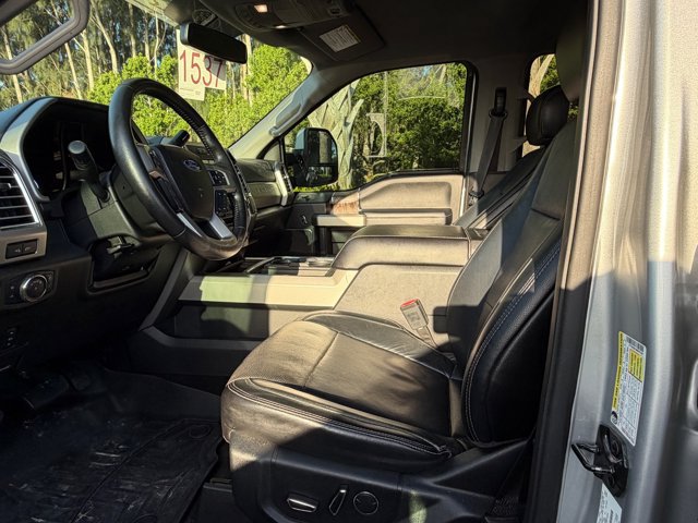Certified 2017 Ford F250 Lariat w/ Lariat Value Package AWD/4WD image 16