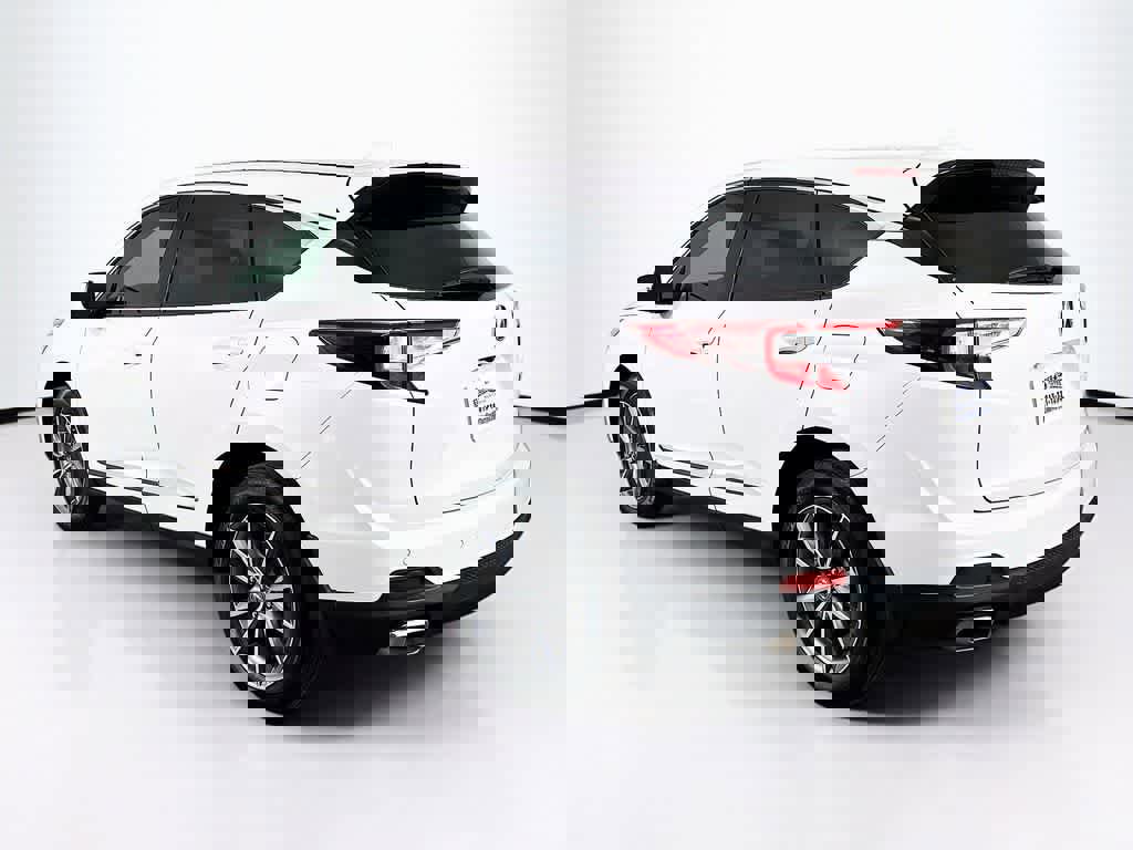 Used 2024 Acura RDX SH-AWD w/ Technology Package image 3