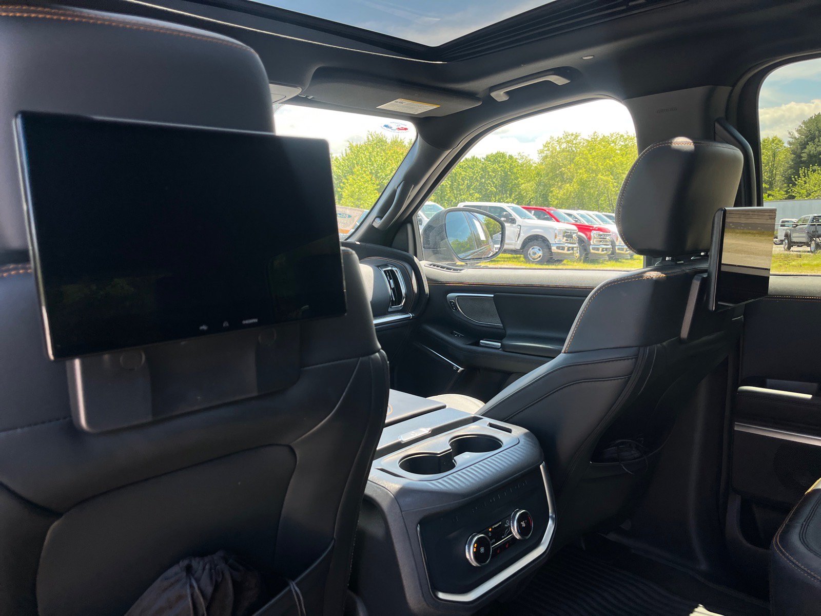 Certified 2026 Ford Expedition Tremor AWD/4WD image 18