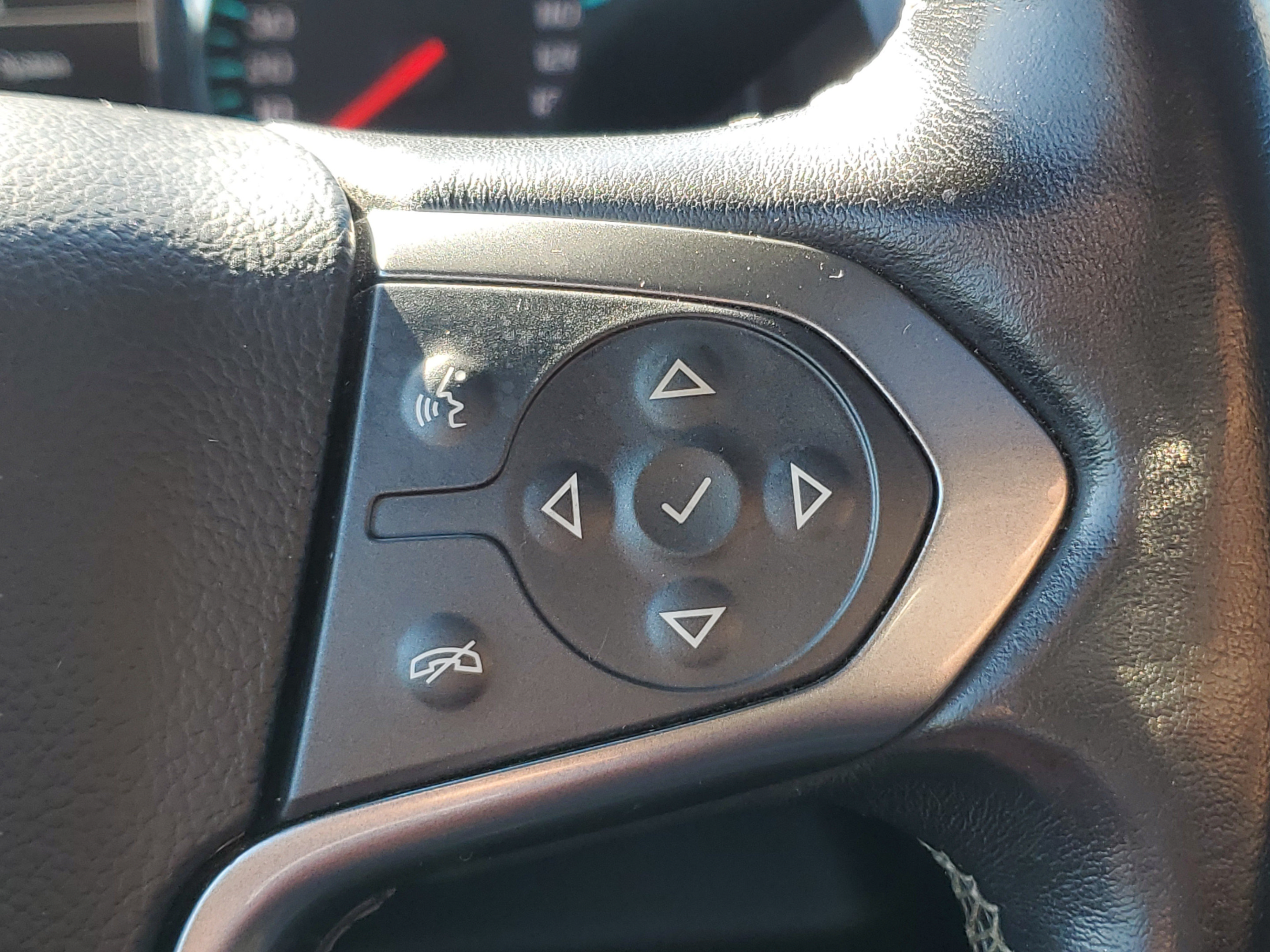 Used 2019 Chevrolet Tahoe LT AWD/4WD image 25