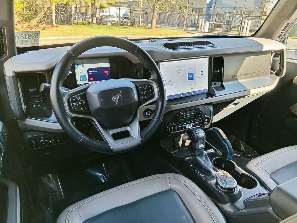 Certified 2023 Ford Bronco Wildtrak image 14