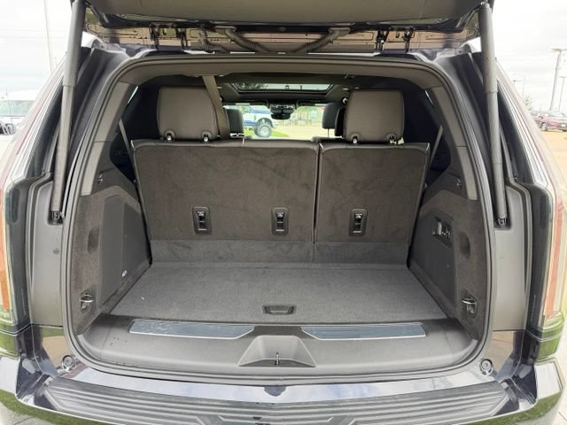Used 2026 Cadillac Escalade Sport w/ Touring Package AWD/4WD image 9