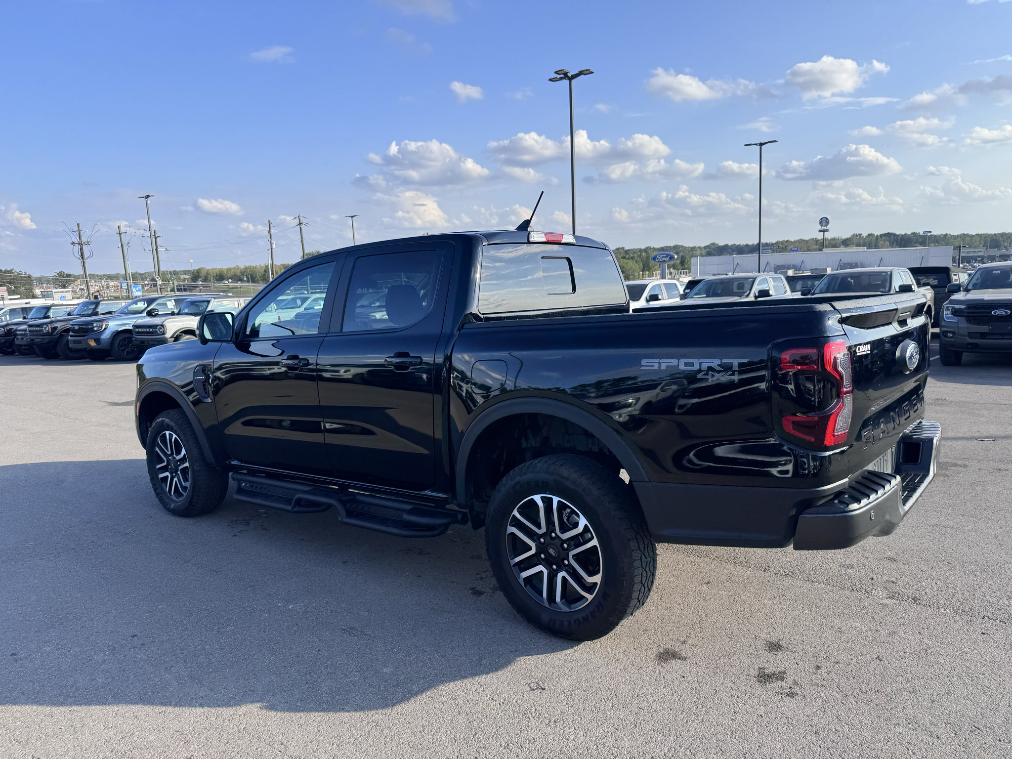 Certified 2025 Ford Ranger Lariat AWD/4WD image 9