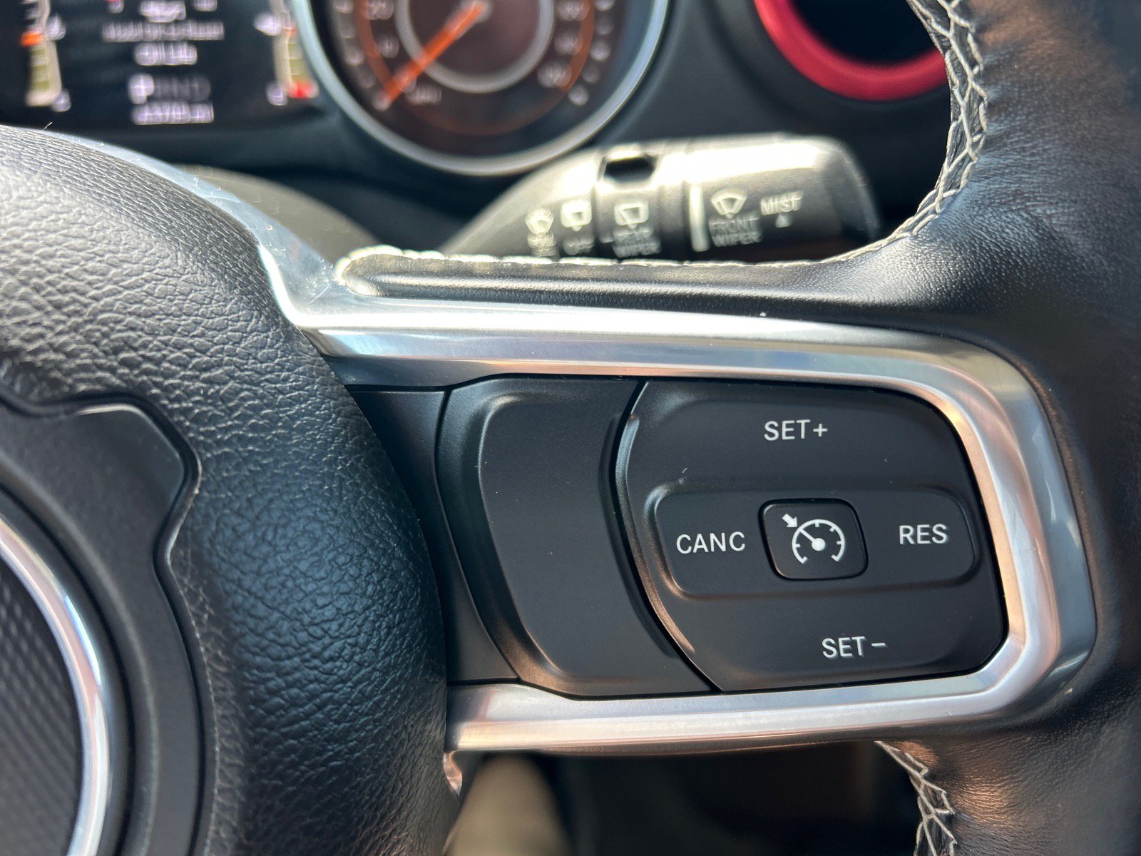 Used 2020 Jeep Wrangler Unlimited Sahara AWD/4WD image 25