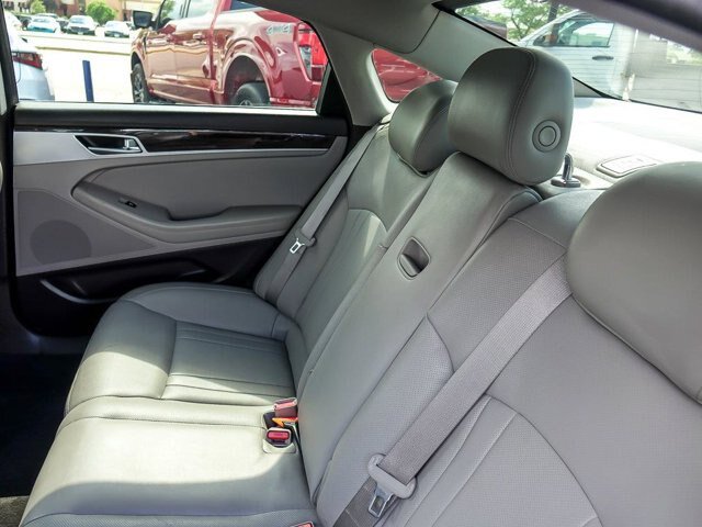 Used 2018 Genesis G80 3.8 AWD/4WD image 15