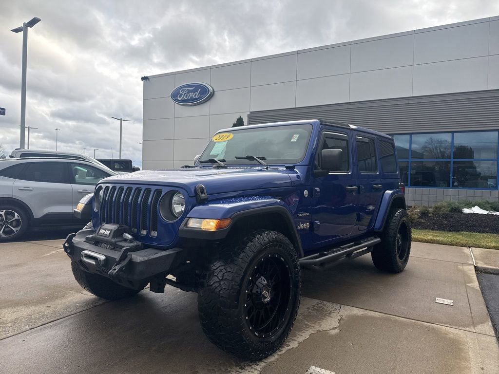 Used 2019 Jeep Wrangler Unlimited Sahara w/ Uconnect 4C Nav & Sound Group image 2