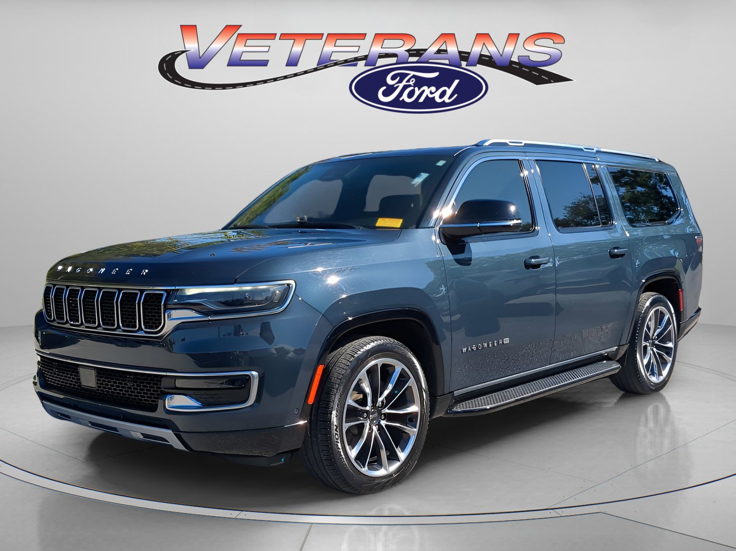 Used 2023 Jeep Wagoneer L Series II w/ Premium Group I