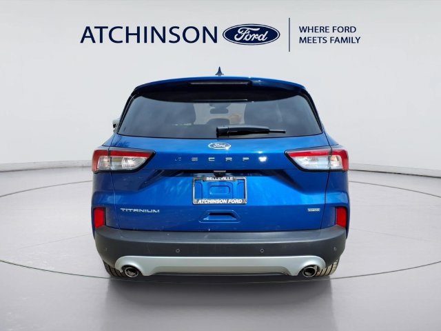 Certified 2022 Ford Escape Titanium FWD image 6