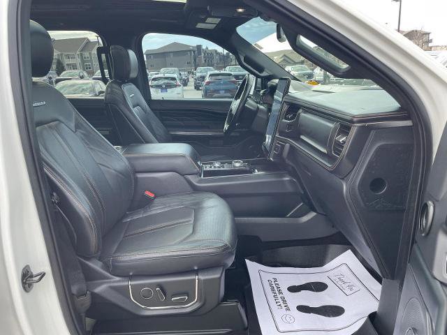 Certified 2023 Ford Expedition Platinum image 18