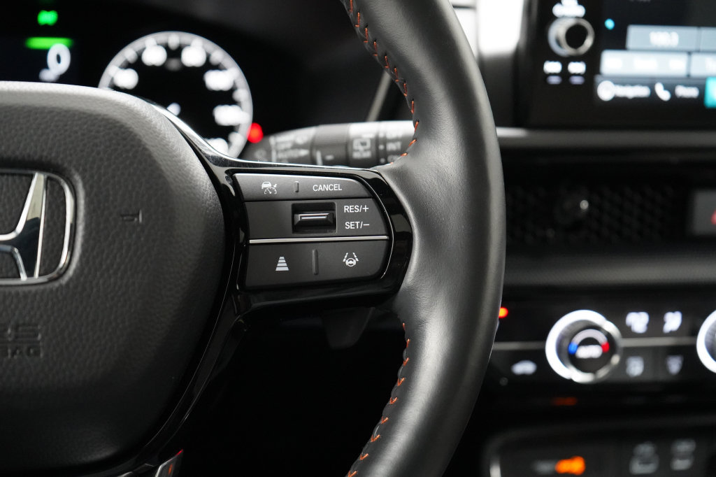 Used 2024 Honda CR-V Sport Touring image 16