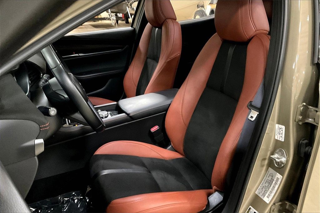 Used 2024 MAZDA MAZDA3 s image 24