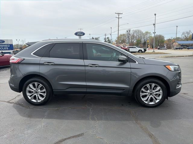 Certified 2024 Ford Edge Titanium image 8