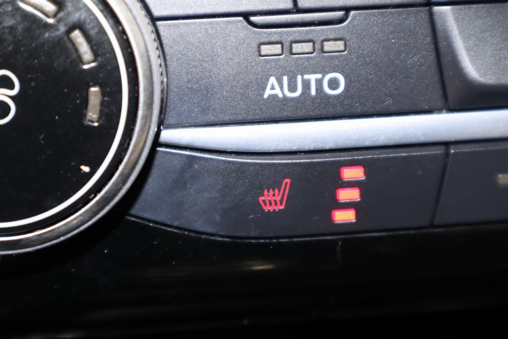 Certified 2022 Ford Escape SE w/ Cold Weather Package image 11