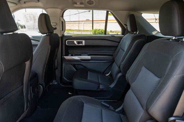 Certified 2024 Ford Explorer XLT RWD image 15
