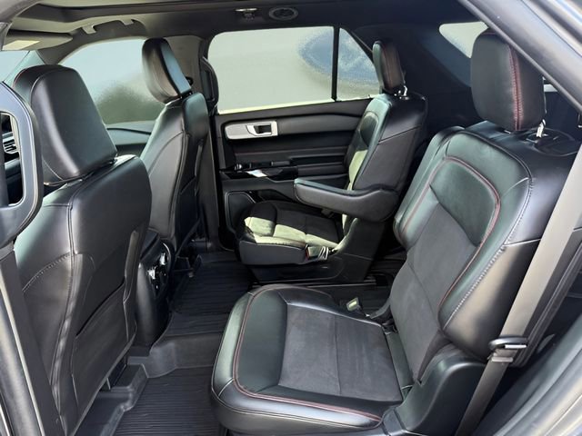 Certified 2023 Ford Explorer ST-Line w/ Class IV Trailer Tow Package image 13