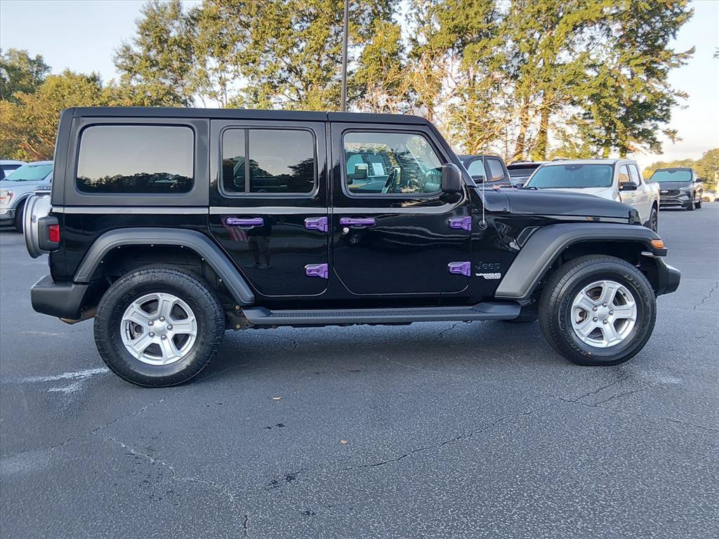Used 2021 Jeep Wrangler Unlimited Sport AWD/4WD image 3