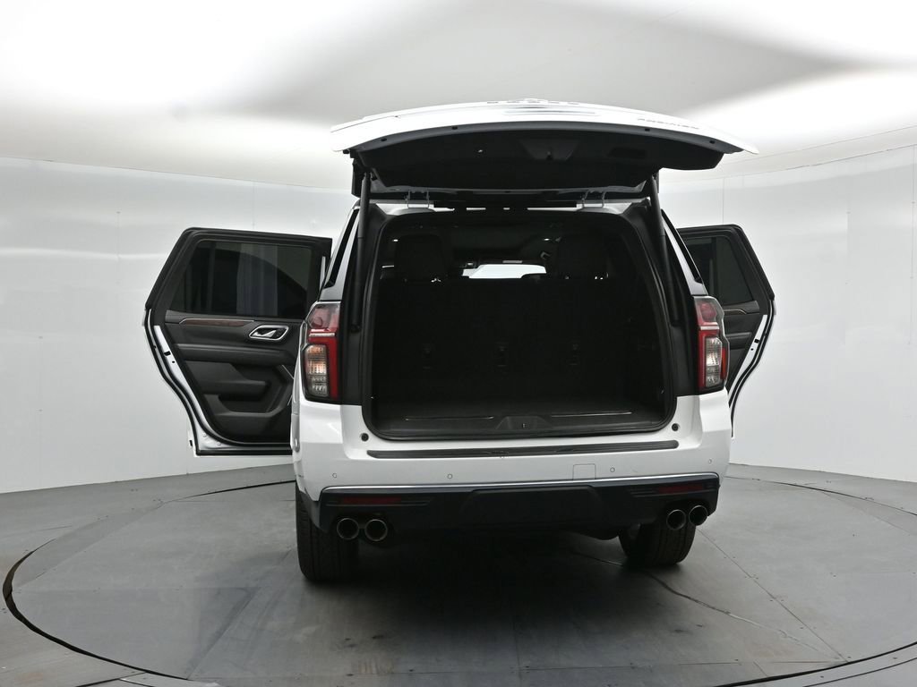 Used 2021 Chevrolet Tahoe Premier w/ Premium Package image 38