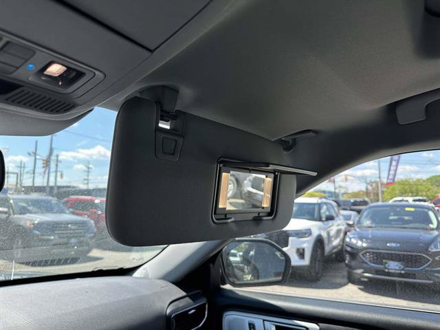 Certified 2023 Ford Explorer Limited w/ Limited Technology Package AWD/4WD image 14