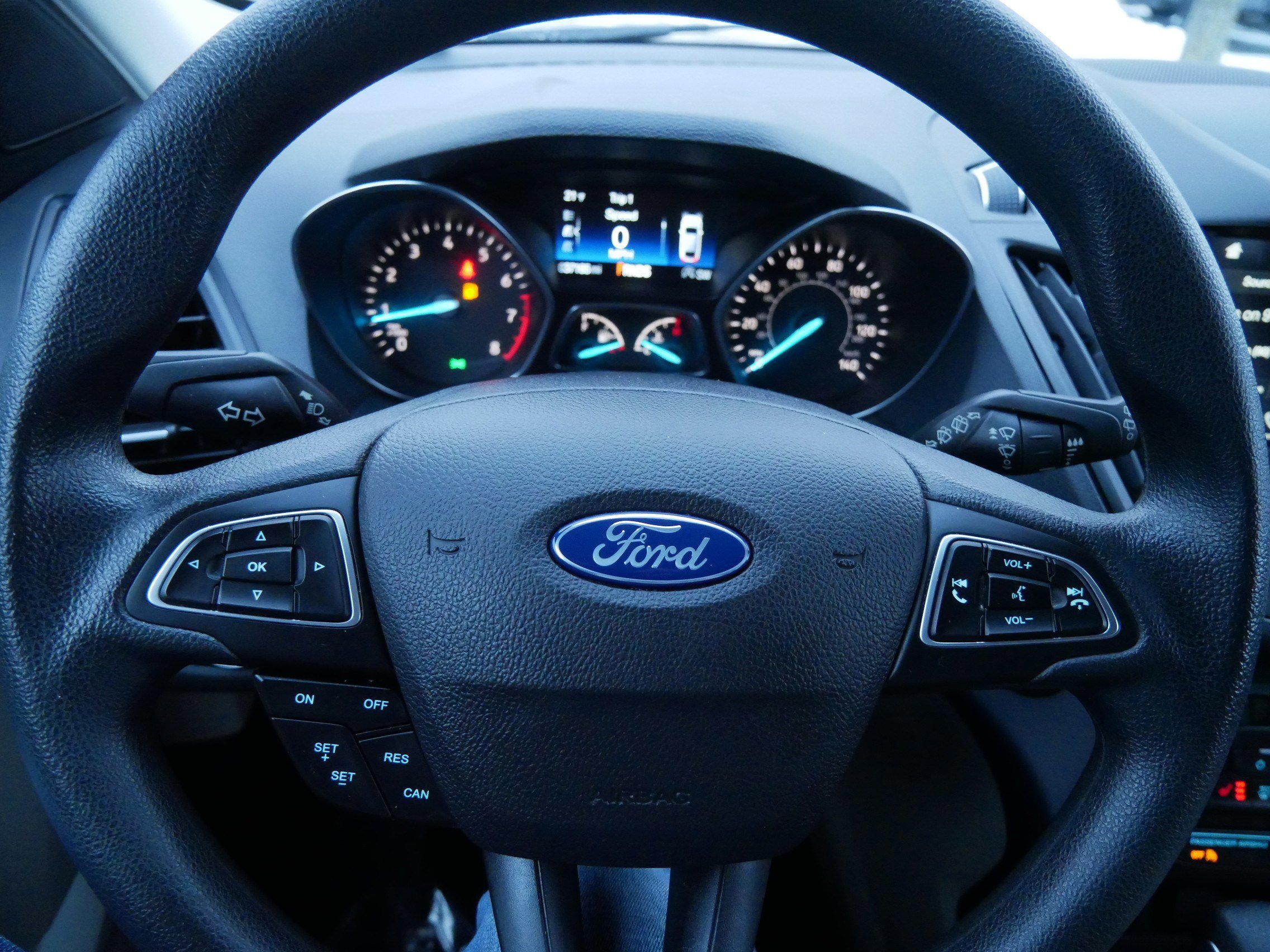 Certified 2019 Ford Escape SE image 25