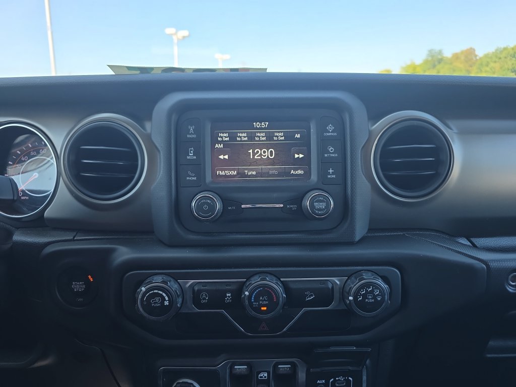 Used 2018 Jeep Wrangler Unlimited Sport S AWD/4WD image 33