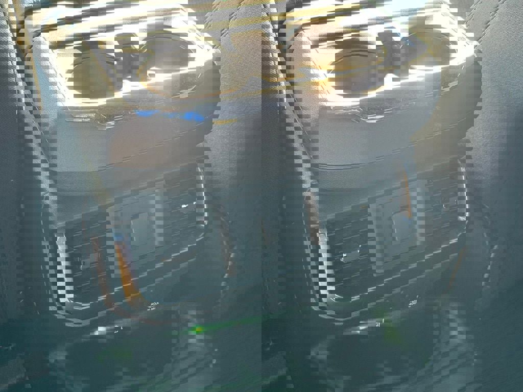 Certified 2023 Ford F150 XLT w/ Equipment Group 302A High image 13