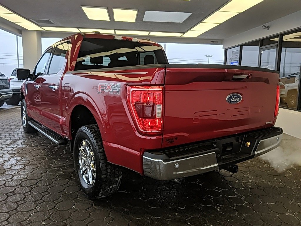 Certified 2022 Ford F150 XLT w/ Equipment Group 302A High image 5