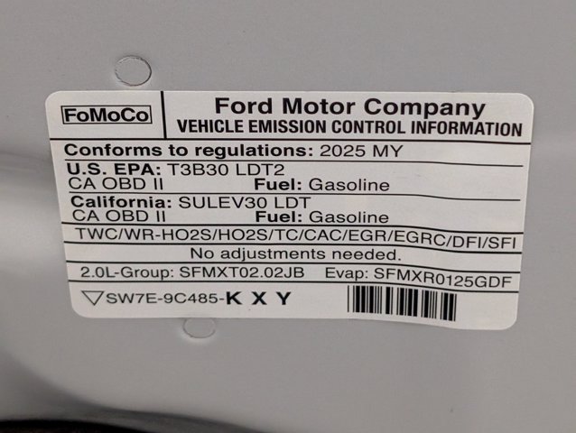 Certified 2025 Ford Escape ST-Line Select AWD/4WD image 25