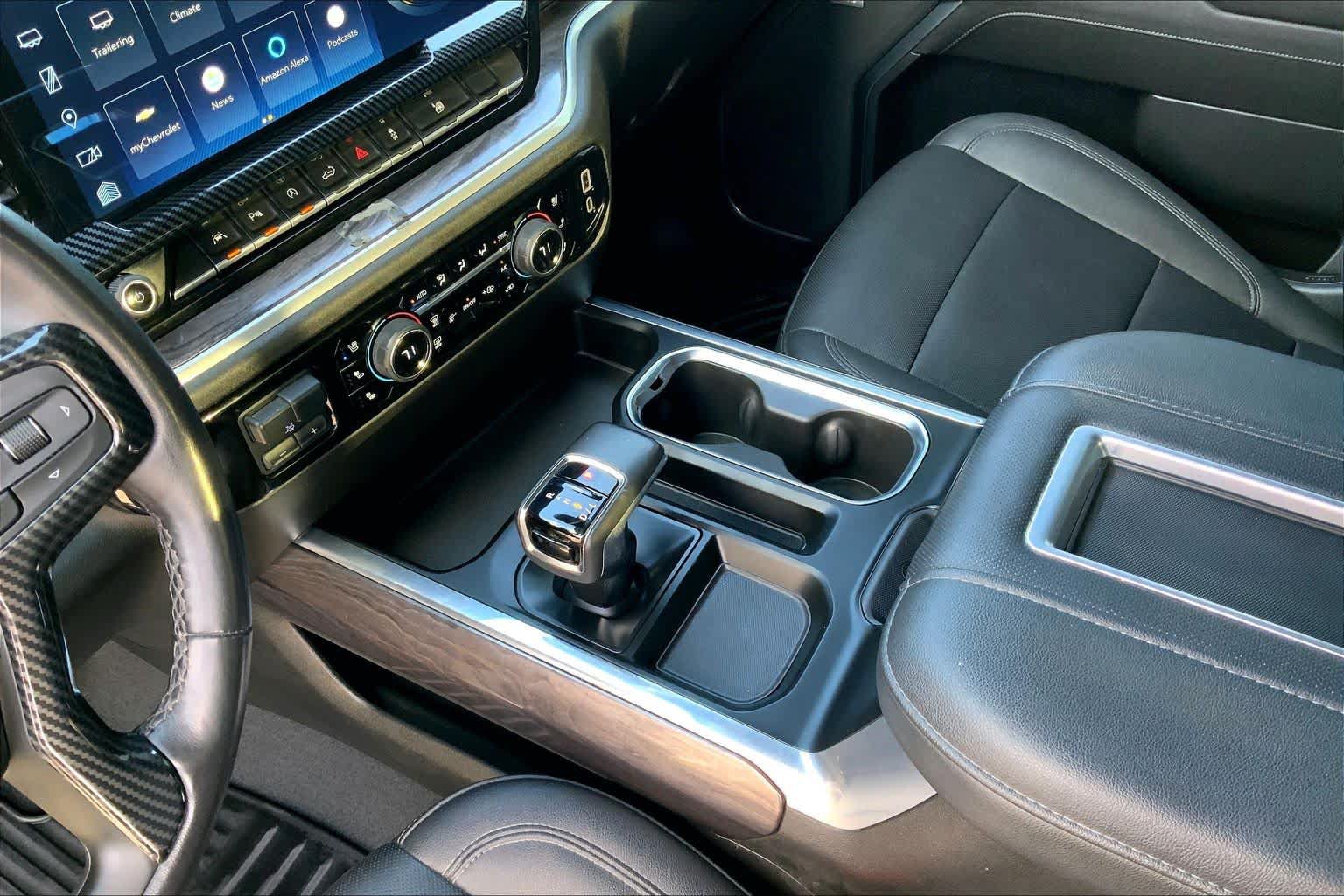 Used 2022 Chevrolet Silverado 1500 LTZ w/ LTZ Premium Texas Edition RWD image 13