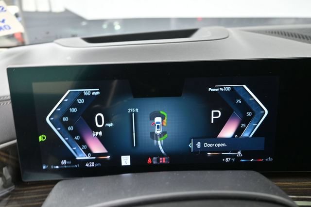 Used 2023 BMW X7 xDrive40i AWD/4WD image 16