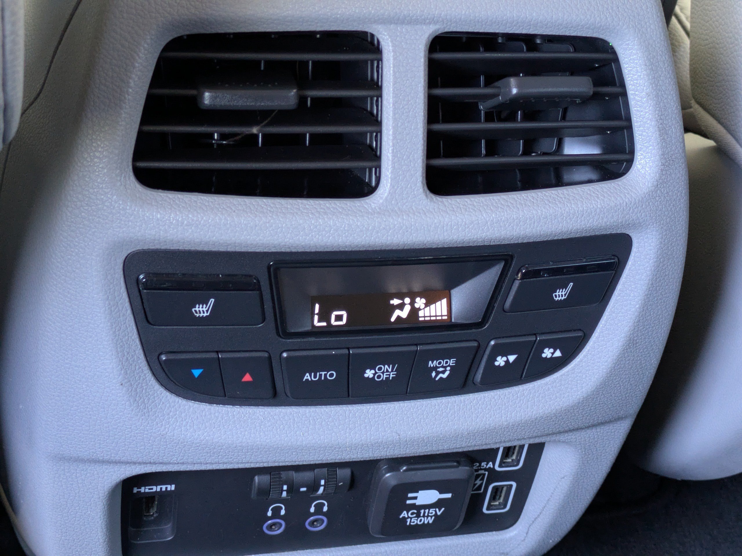 Used 2021 Honda Pilot Elite image 22