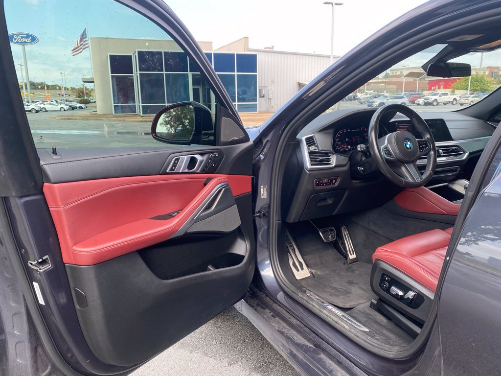 Used 2020 BMW X6 M50i AWD/4WD image 10