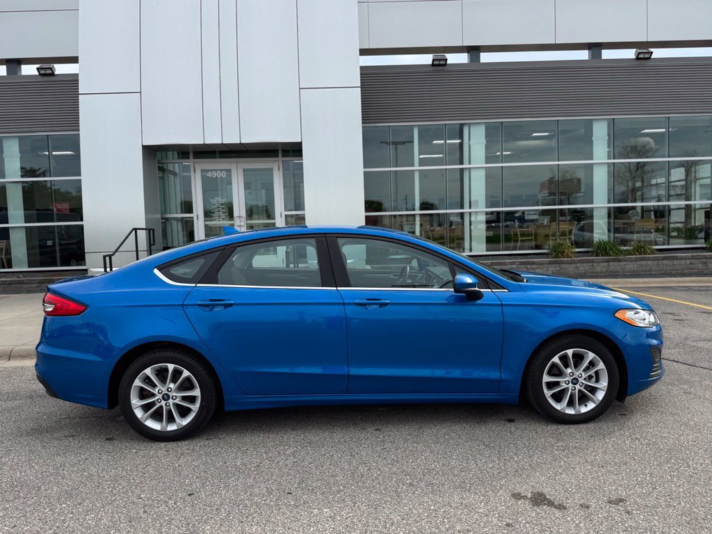 Certified 2020 Ford Fusion SE FWD image 43