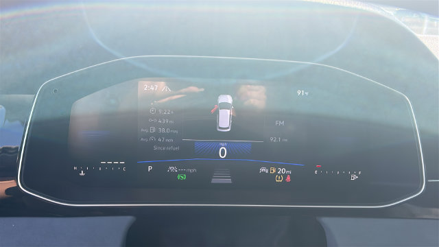 Used 2025 Volkswagen Jetta SE FWD image 18