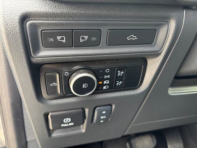 Certified 2024 Ford F150 Lariat w/ Equipment Group 502A High image 19