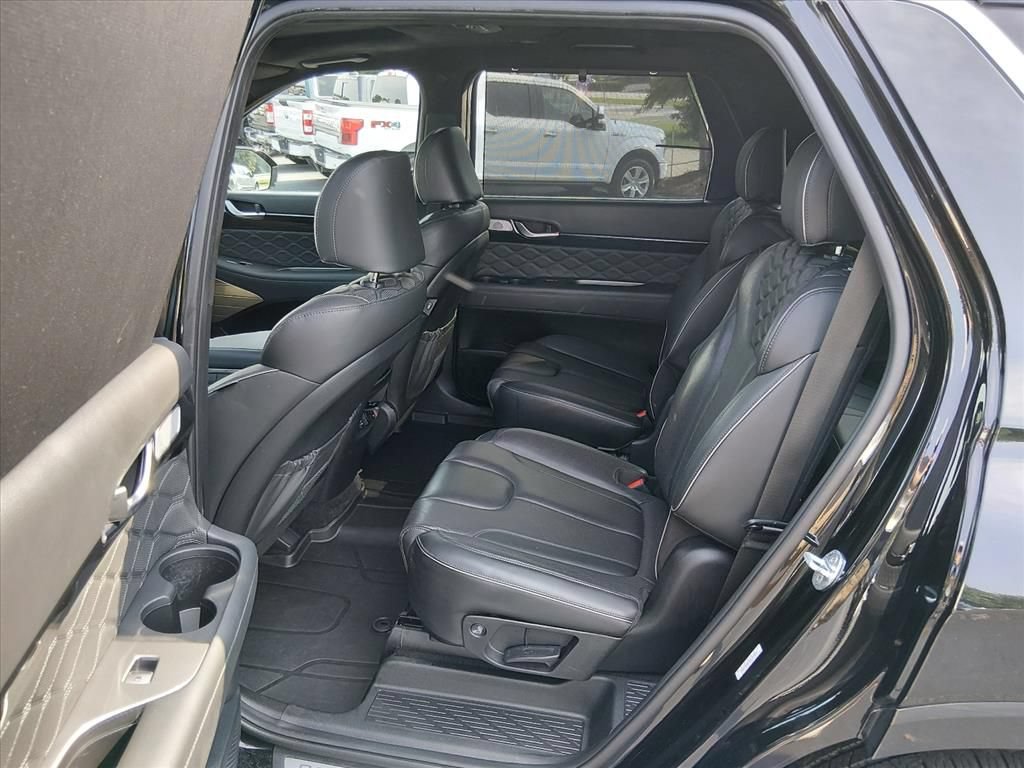 Used 2022 Hyundai Palisade Calligraphy w/ Winter Package AWD/4WD image 13