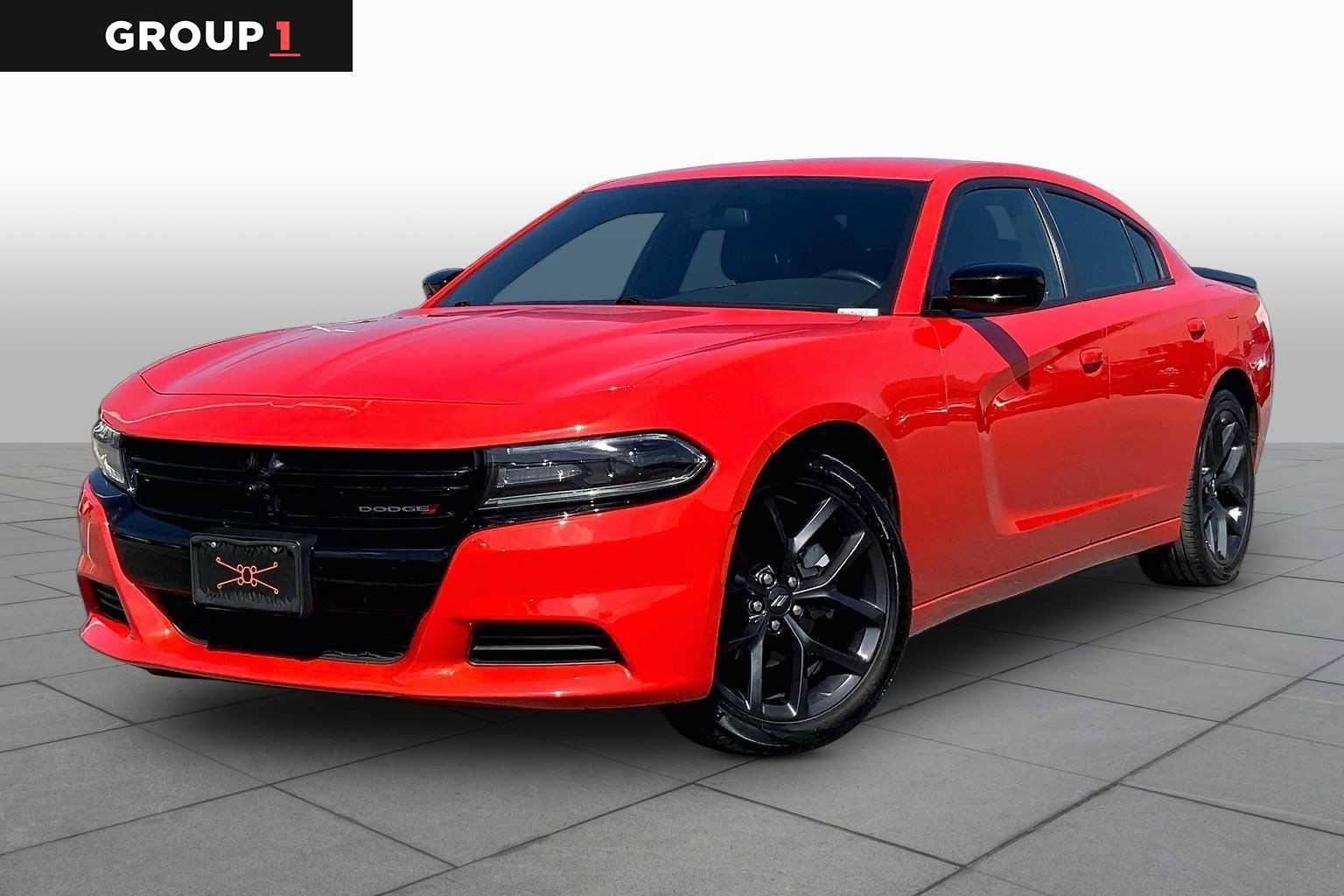 Used 2021 Dodge Charger SXT w/ Blacktop Package image 5