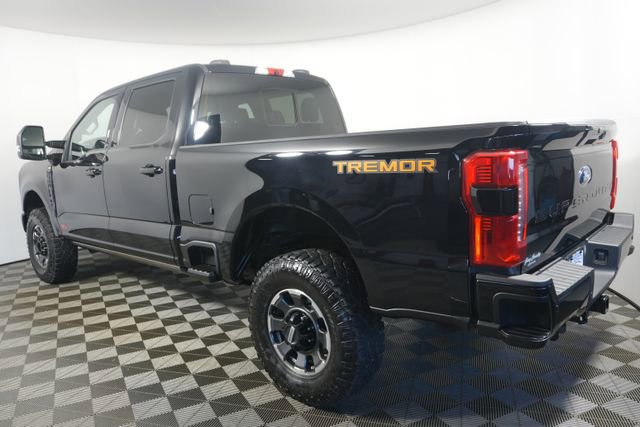Certified 2023 Ford F250 Lariat w/ Lariat Ultimate Package AWD/4WD image 5