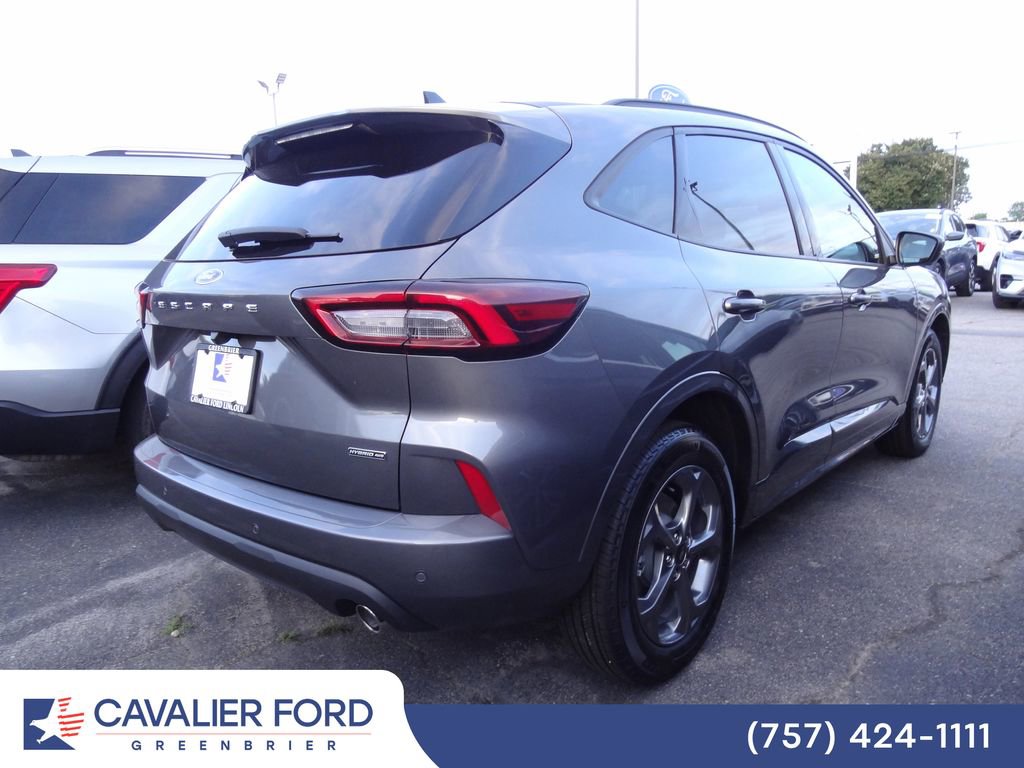 Certified 2023 Ford Escape ST-Line Select w/ Tech Pack #2 AWD/4WD image 6