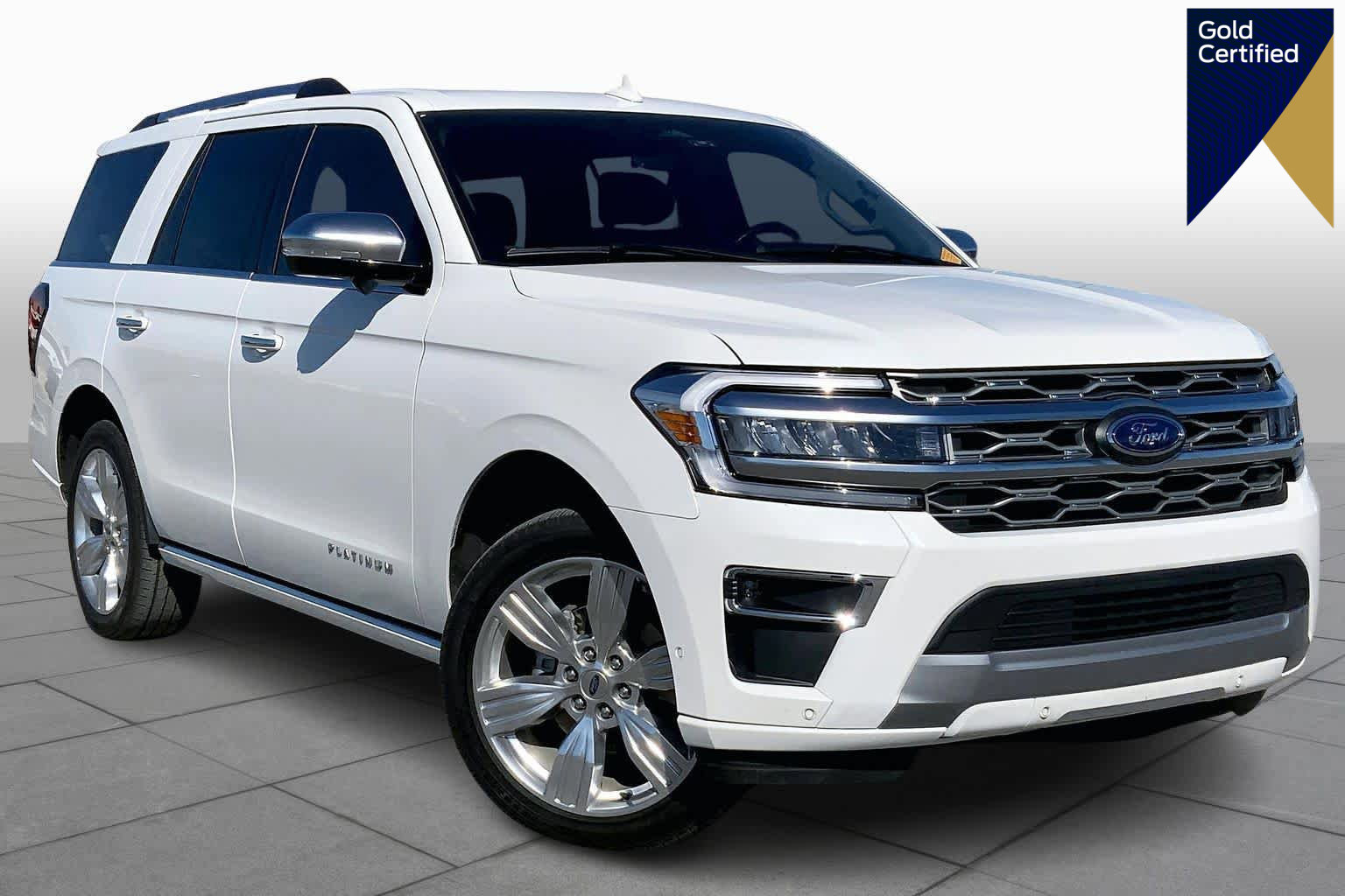 Certified 2024 Ford Expedition Platinum image 1