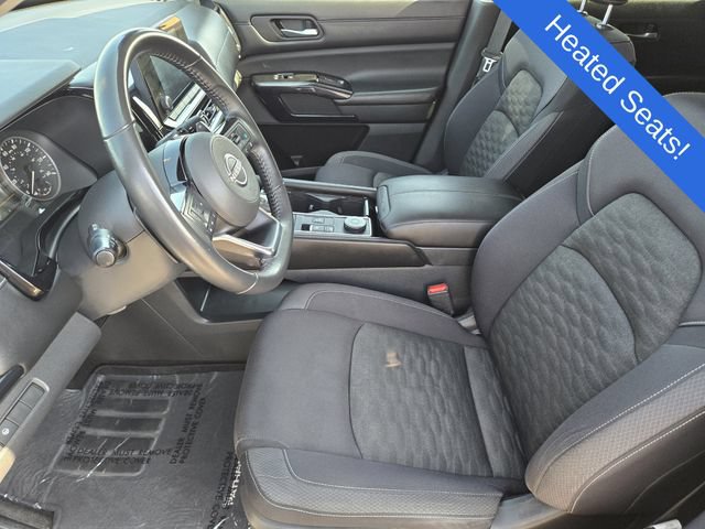 Used 2022 Nissan Pathfinder SV AWD/4WD image 12