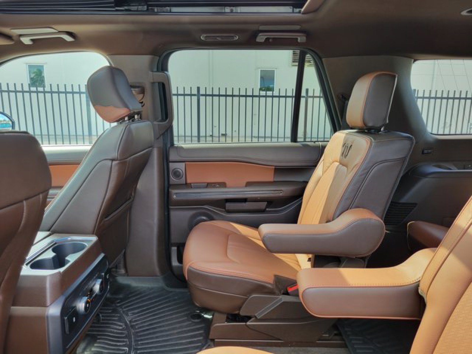 Certified 2024 Ford Expedition Max King Ranch AWD/4WD image 29