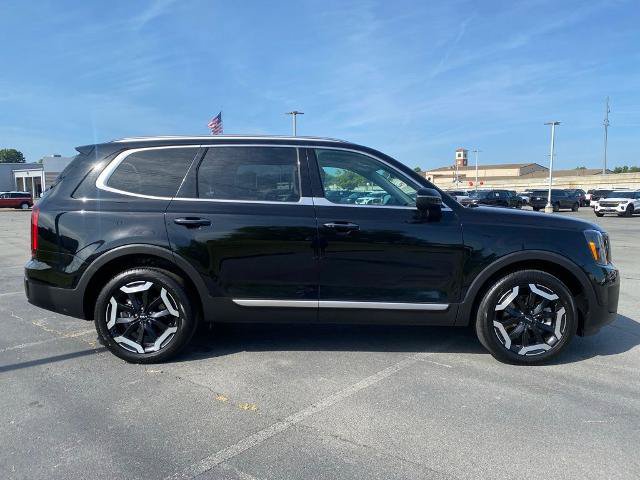 Used 2025 Kia Telluride S AWD/4WD image 8