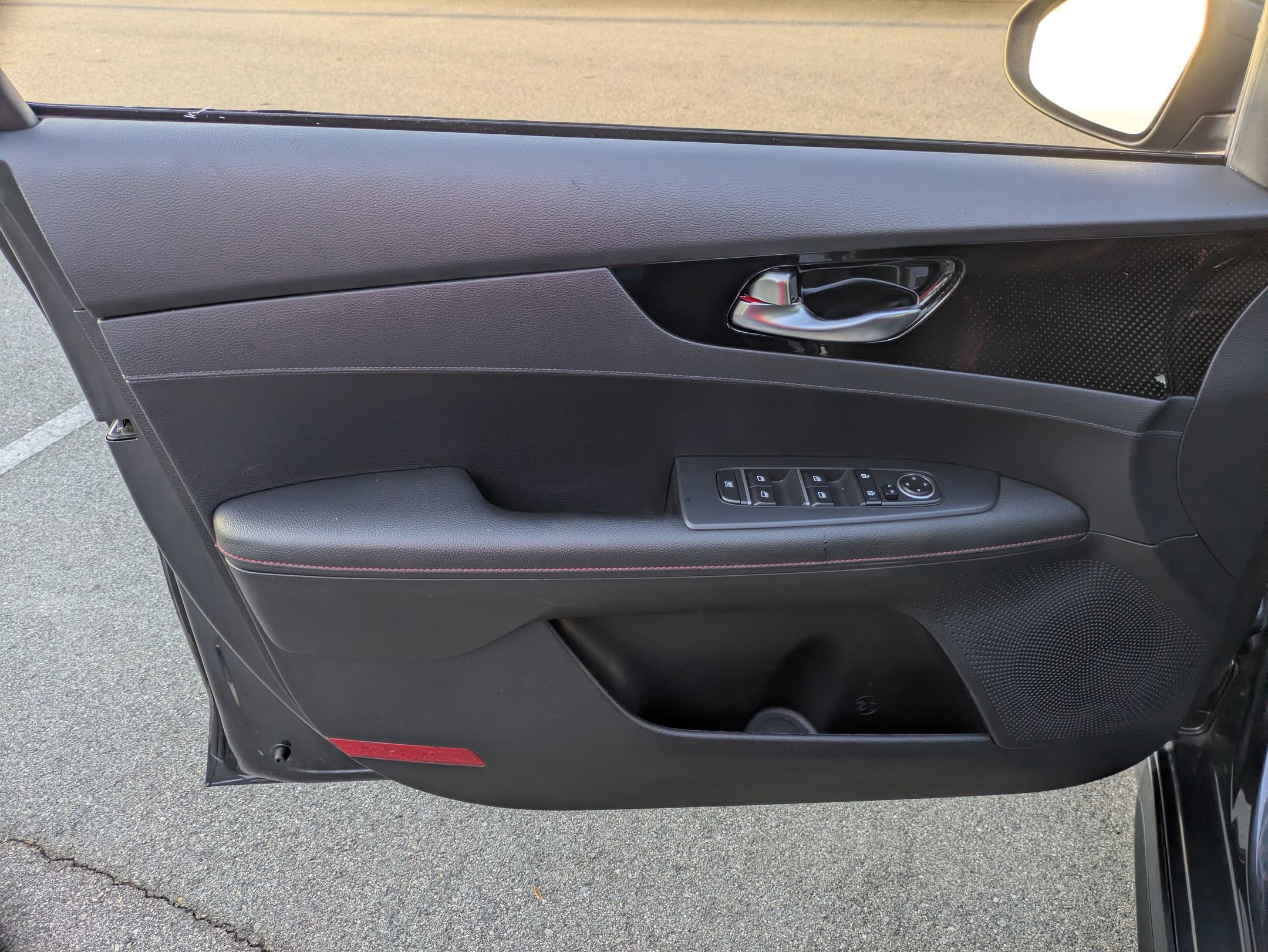 Used 2020 Kia Forte GT image 14