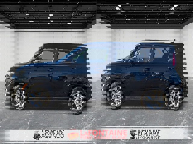 Used 2024 Kia Soul LX w/ Option Group 015 image 2